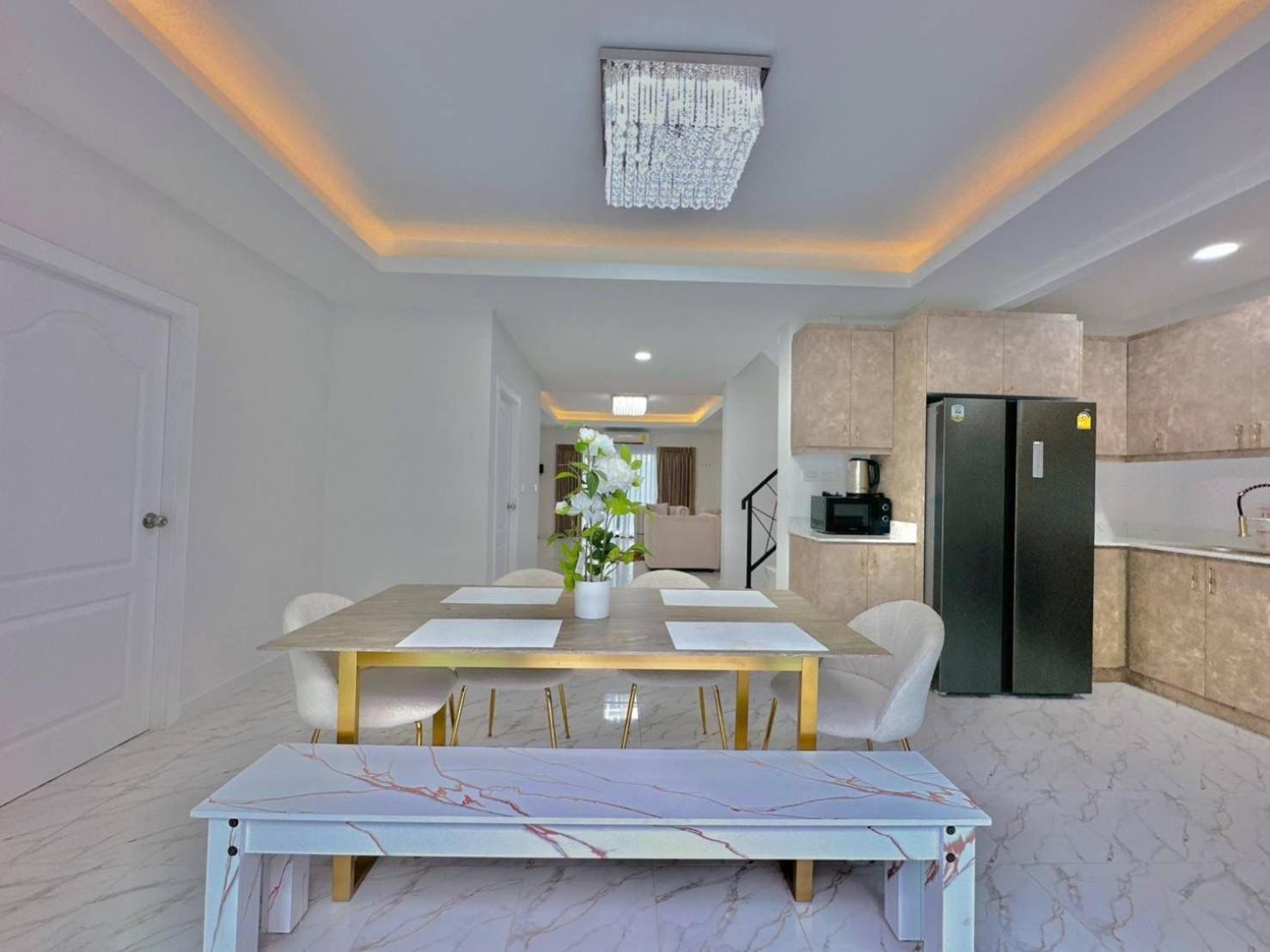 4Bedroom Pool Villa Near Walking St Bonk Pattaya Exteriér fotografie